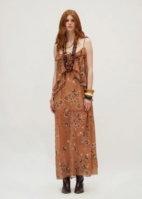 Rose Dress (Milk Chocolate)
