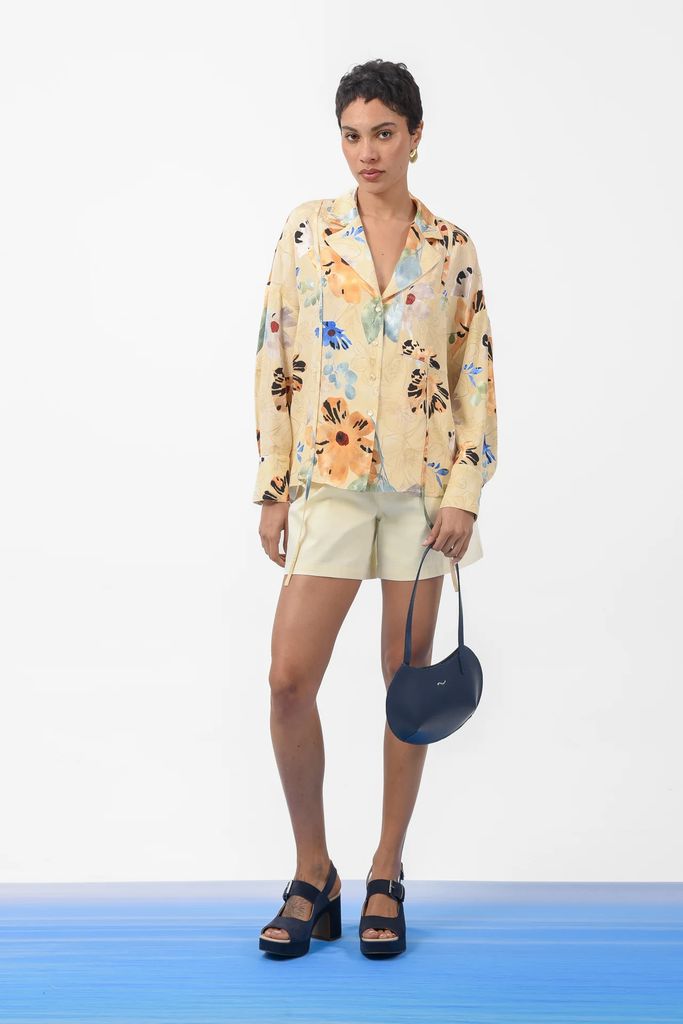 MOMENT SHORTS BUTTER YELLOW - Image 3